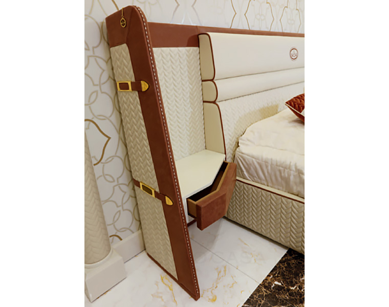 01141626_63c2591205912