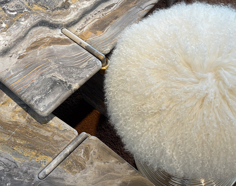 「Donald」スツール詳細